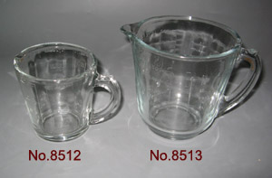 Glass measure cup 