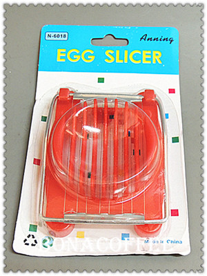 Egg slicer