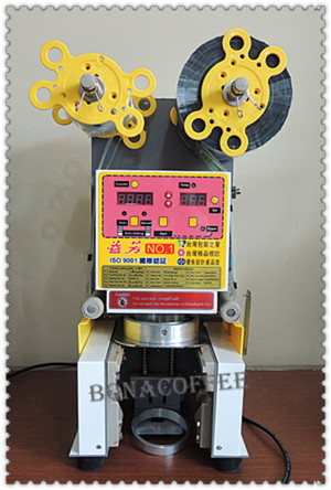 Cup sealer machine